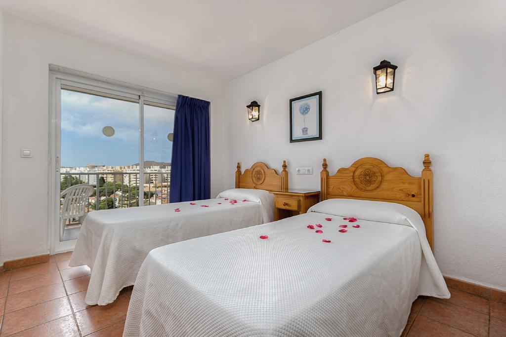 Apartamentos Embajador Fuengirola Esterno foto