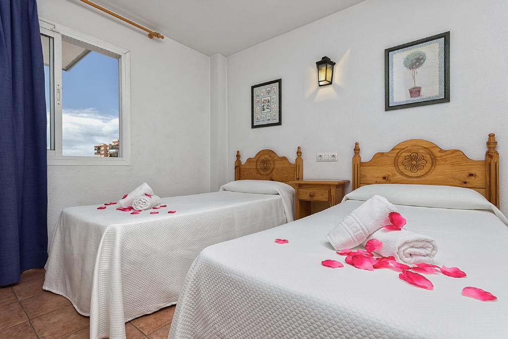 Apartamentos Embajador Fuengirola Esterno foto